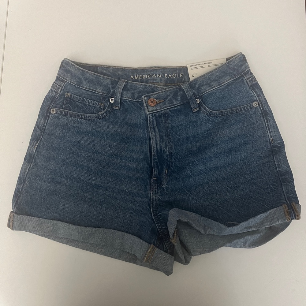 NWT American Eagle Highest Rise Mom Shorts
